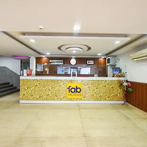 hotel-grossin-international.hotelsdelhi.org/